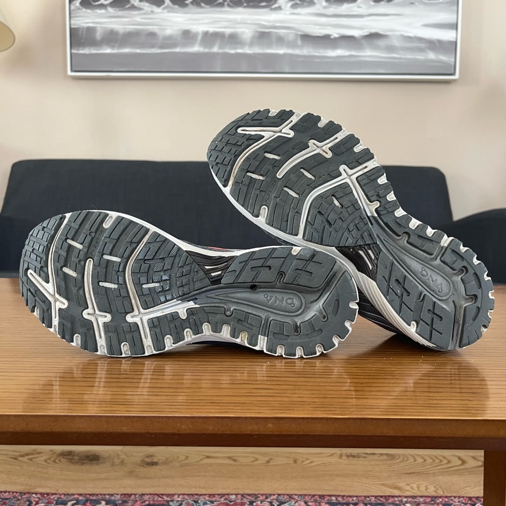 Brooks 1202681B079 Women's Adrenaline GTS 18 Ebony/Silver/Pink Sneakers Sz 9.5 - Picture 12 of 16